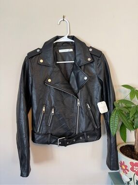 NWT Altar’d State Womens Black Faux Leather Moto Jacket with Belt